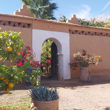 Auberge Bassou Nkob Exteriér fotografie